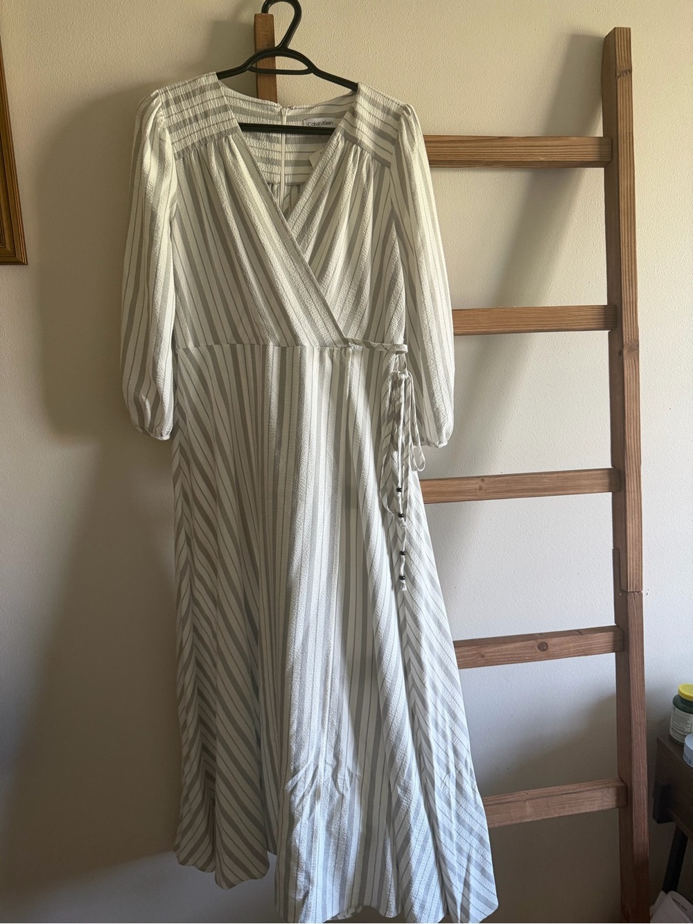 CALVIN KLEIN WOMENS DRESS SIZE 12
